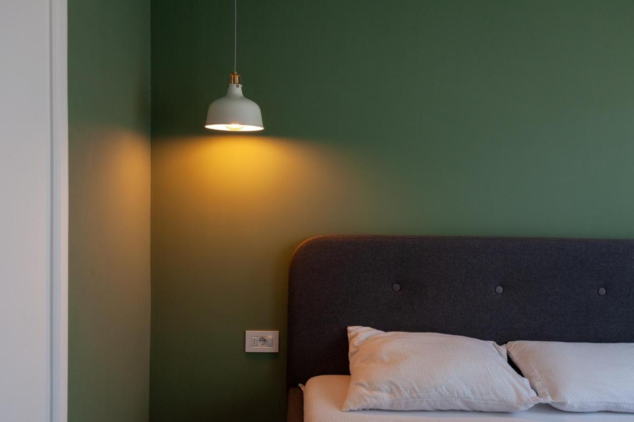 Moms House Hotel โกลูบาค ภายนอก รูปภาพ