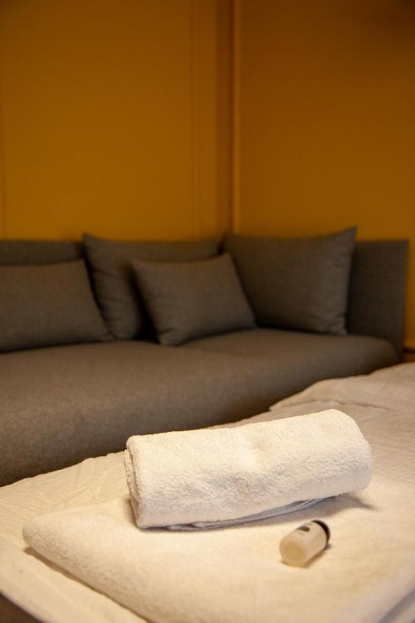 Moms House Hotel โกลูบาค ภายนอก รูปภาพ