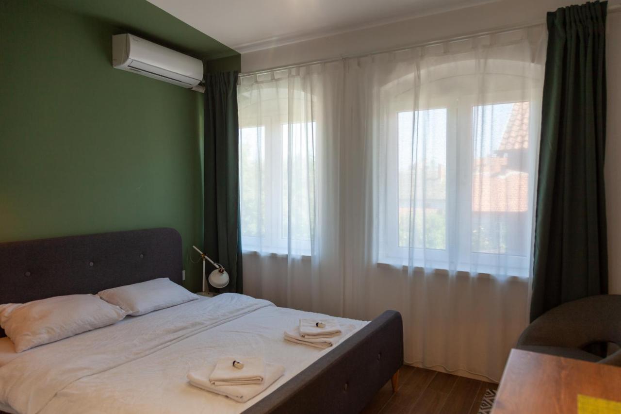Moms House Hotel โกลูบาค ภายนอก รูปภาพ