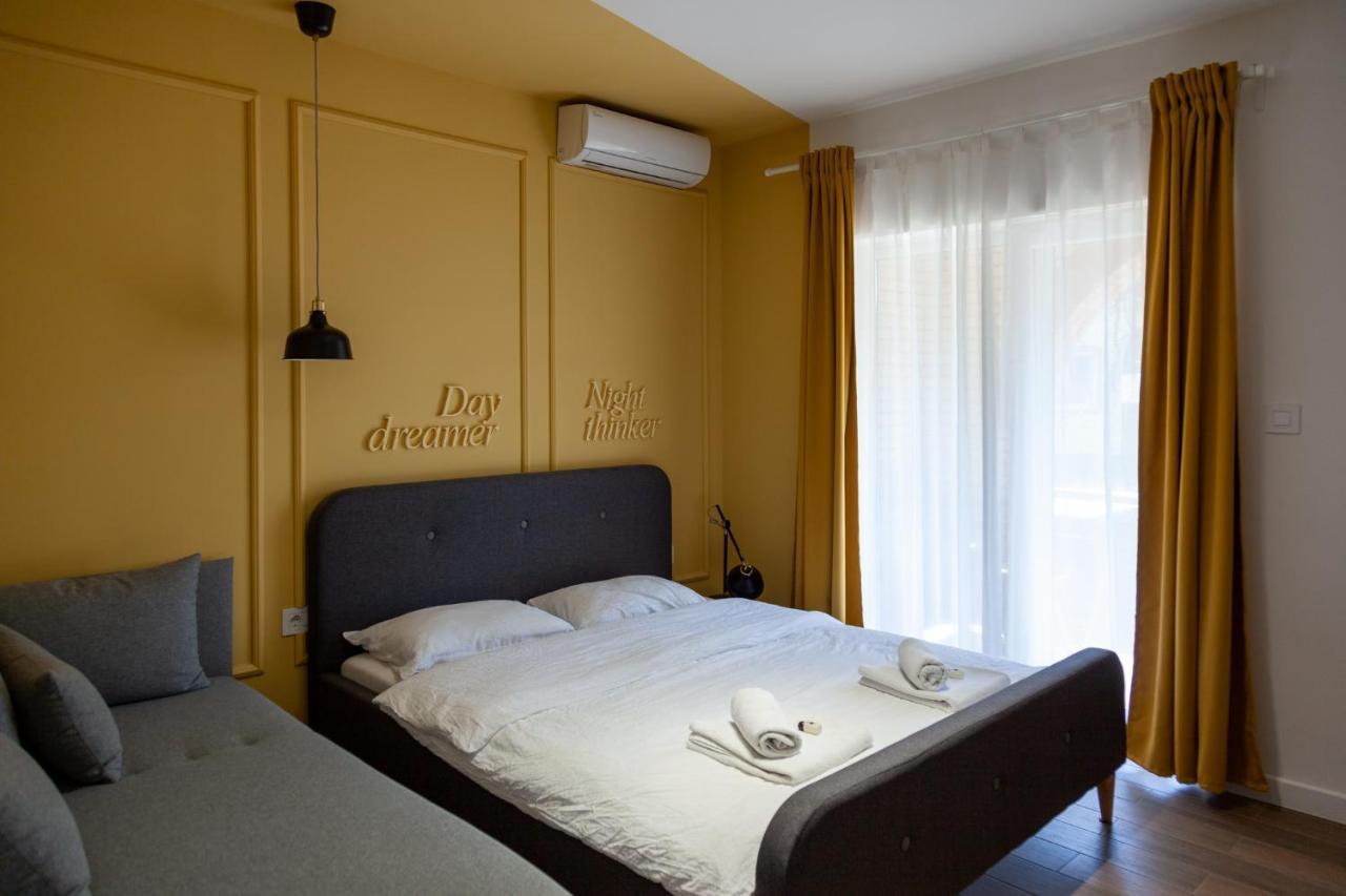 Moms House Hotel โกลูบาค ภายนอก รูปภาพ